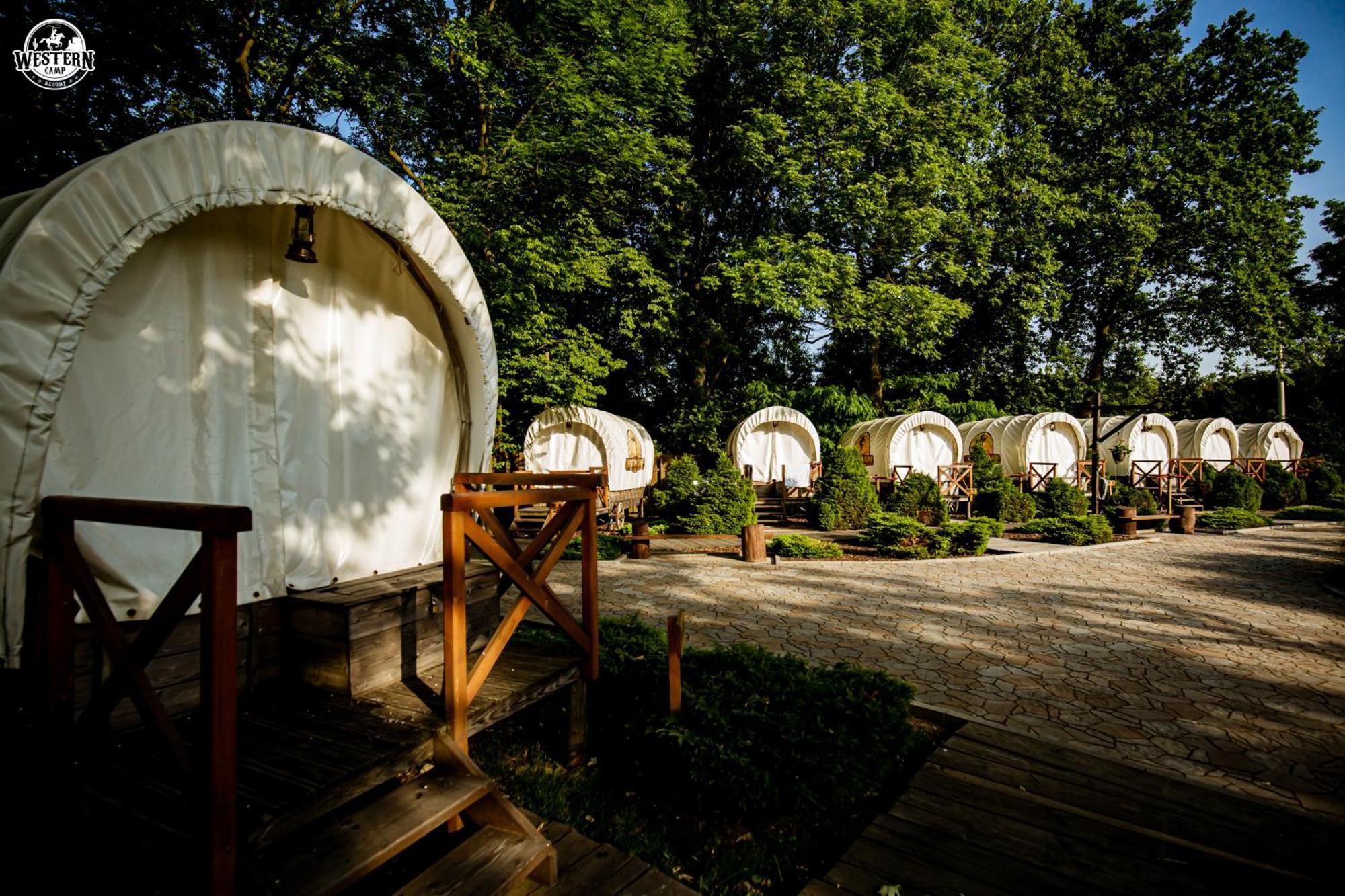 Western Camp Resort 자토르 외부 사진